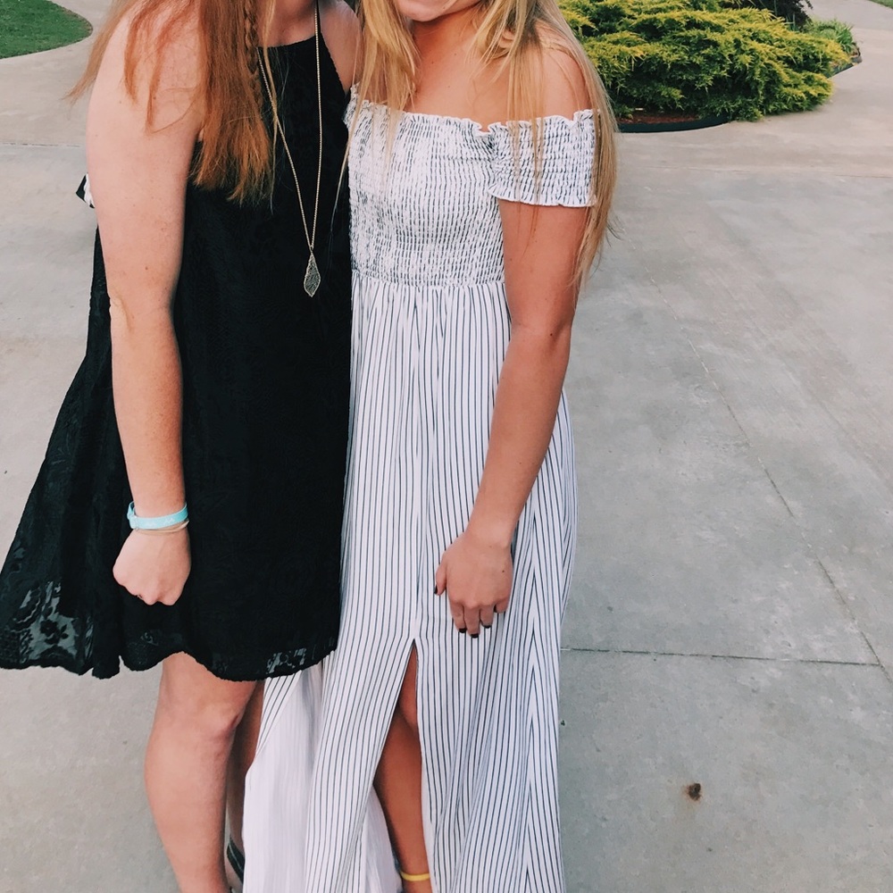Off the shoulder striped long dress with slit